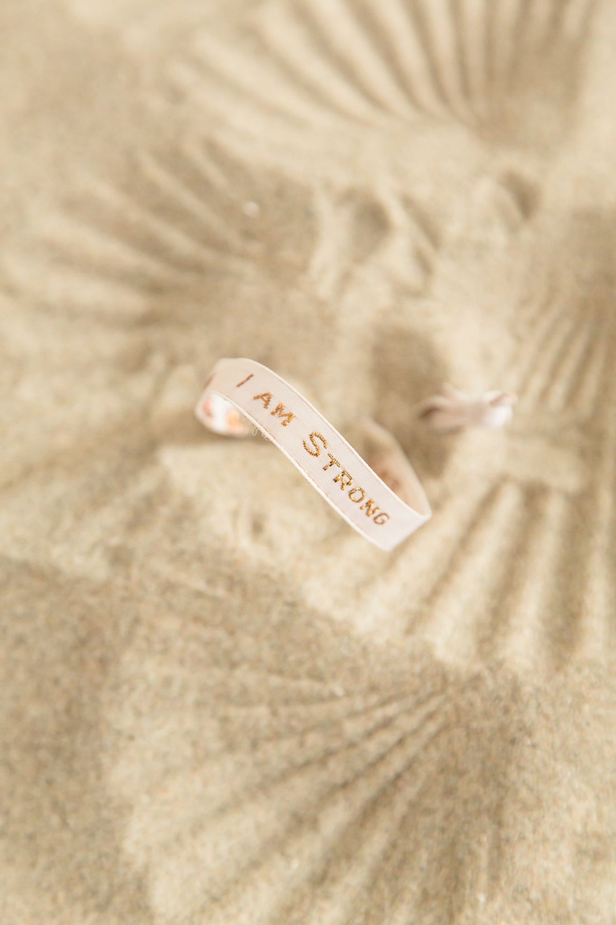 Bracelet I am strong